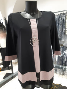 Maglia elegante da donna primaverile con collana e con taglie forti