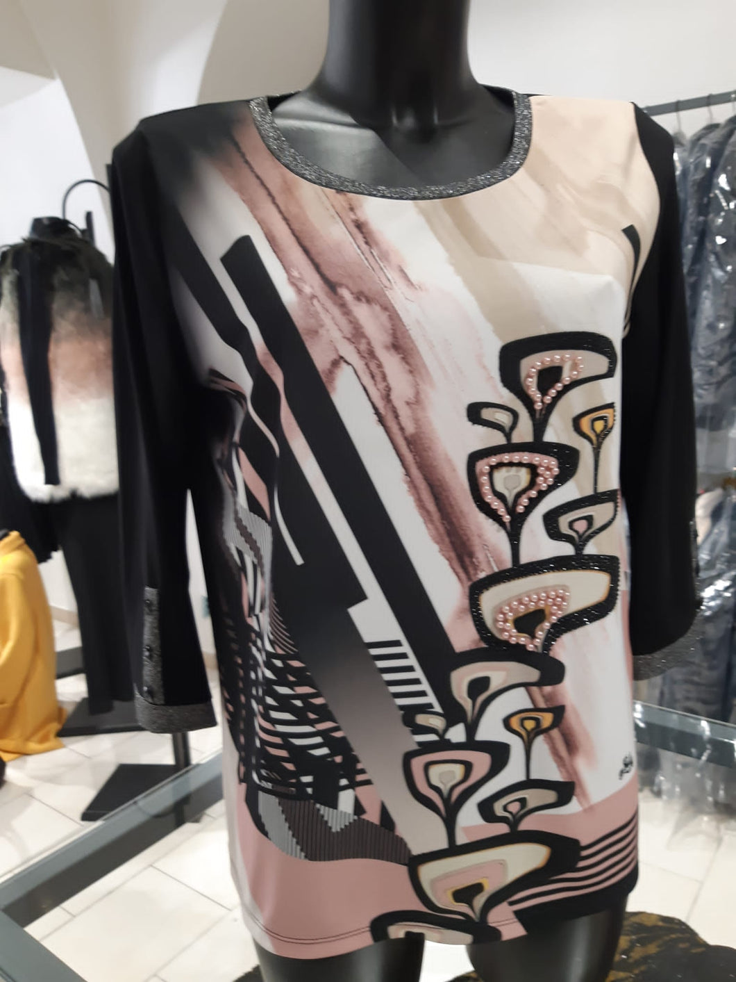 Maglia elegante da donna con taglie forti