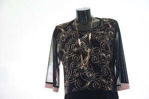 Maglia elegante da donna  con collana abbinata 614