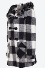 Carica l&#39;immagine nel visualizzatore di Gallery, Cappotto da donna in tessuto lana cotta con cappuccio in pelliccia e con taglie forti FLAVIA
